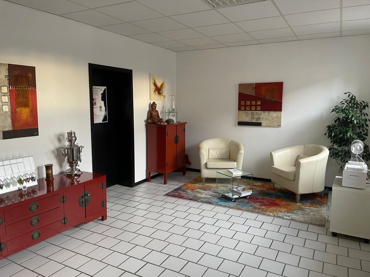 Wartezimmer Wartezimmer der Naturheilpraxis Anja Vogt in Krefeld